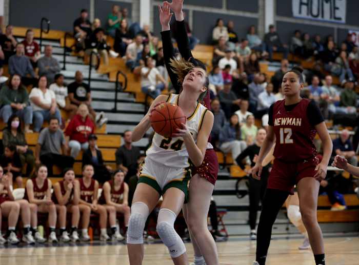 Cardinal Newman girls BB 61, San Ramon Valley 55 NCS Open championship by Dennis Lee 2-24-24022420245